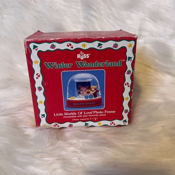 Vintage russ snow globe winter wonderland - Picture 1 of 2